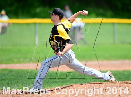 Thumbnail 2 in Amity Regional @ Guilford photogallery.