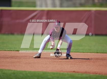 Thumbnail 1 in Isabella @ Thorsby photogallery.