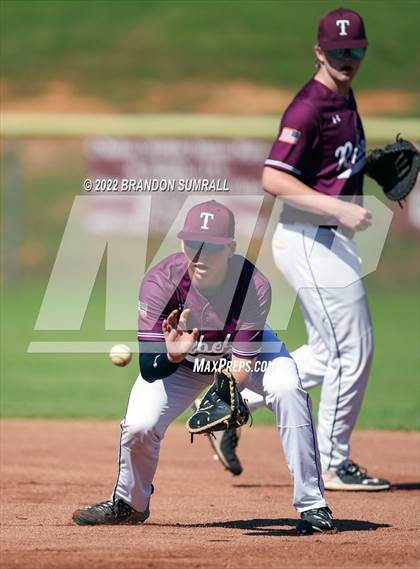 Thumbnail 1 in Isabella @ Thorsby photogallery.