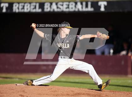 Thumbnail 1 in Isabella @ Thorsby photogallery.