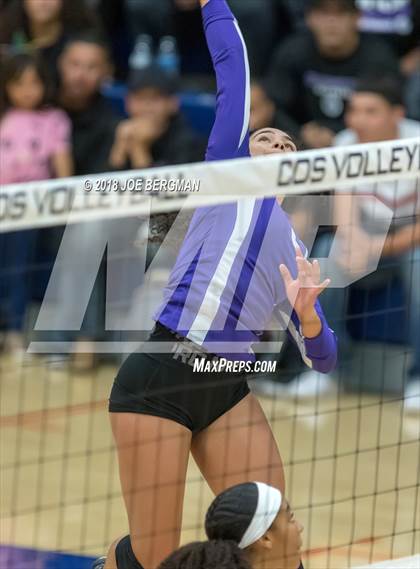 Thumbnail 2 in Selma vs. Washington Union (CIF CS D5 Final) photogallery.