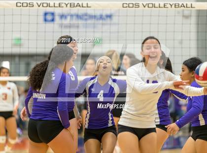 Thumbnail 3 in Selma vs. Washington Union (CIF CS D5 Final) photogallery.
