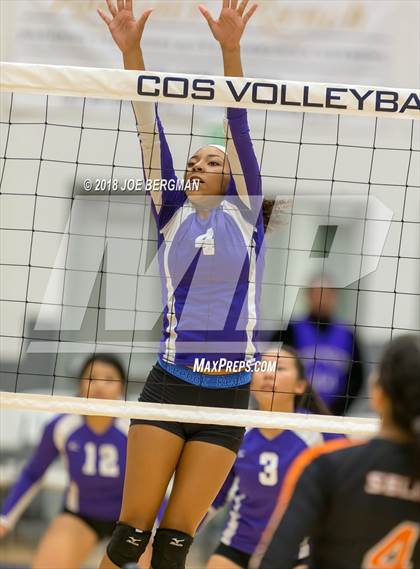 Thumbnail 3 in Selma vs. Washington Union (CIF CS D5 Final) photogallery.