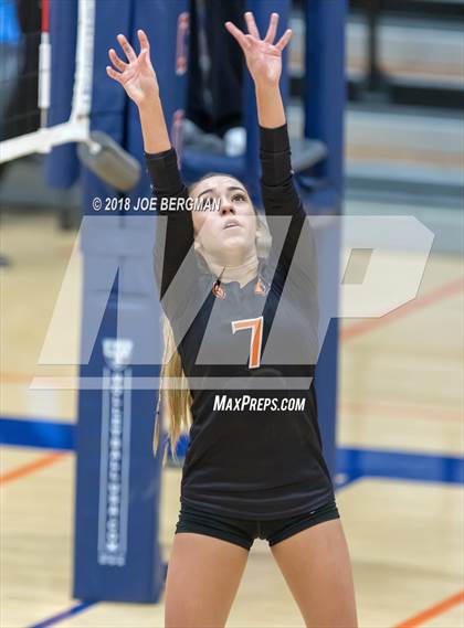 Thumbnail 2 in Selma vs. Washington Union (CIF CS D5 Final) photogallery.
