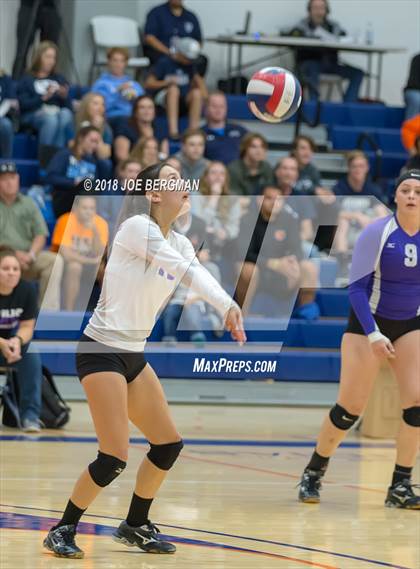 Thumbnail 3 in Selma vs. Washington Union (CIF CS D5 Final) photogallery.
