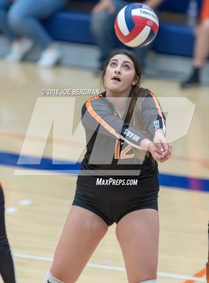 Thumbnail 2 in Selma vs. Washington Union (CIF CS D5 Final) photogallery.