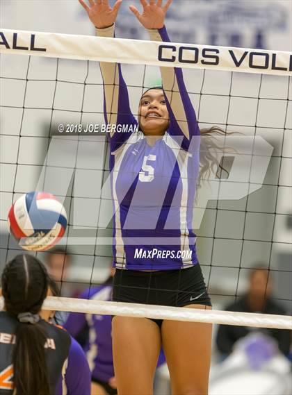 Thumbnail 3 in Selma vs. Washington Union (CIF CS D5 Final) photogallery.