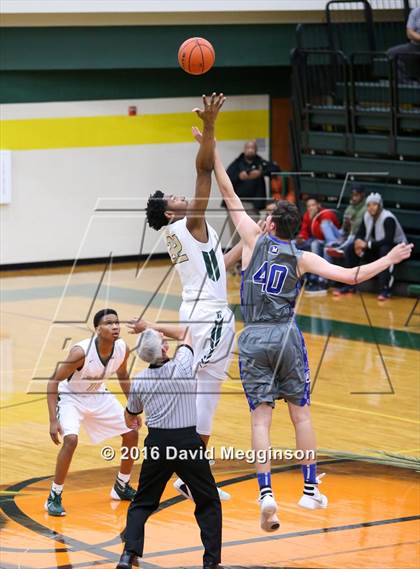 Thumbnail 2 in Midlothian @ DeSoto photogallery.
