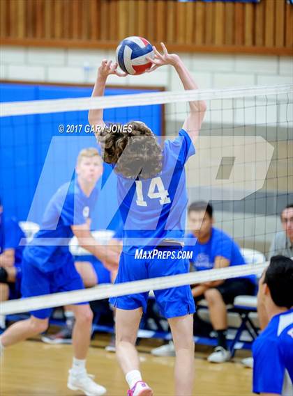 Thumbnail 1 in Folsom @ Rocklin photogallery.