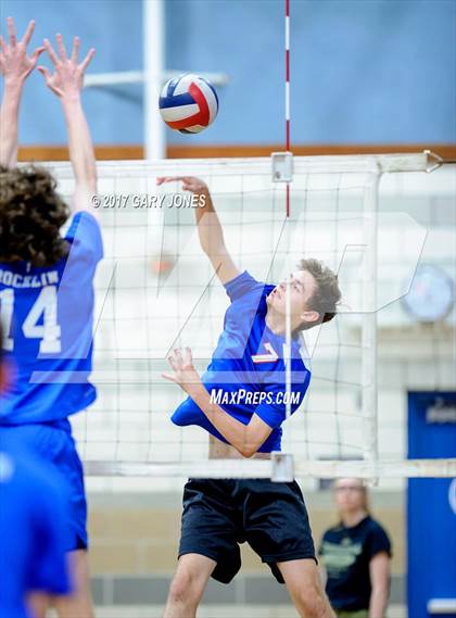Thumbnail 1 in Folsom @ Rocklin photogallery.