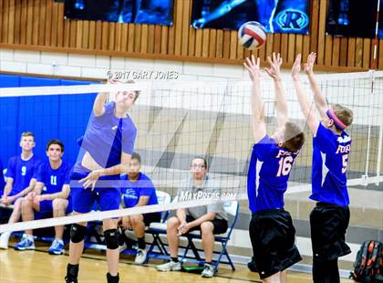 Thumbnail 2 in Folsom @ Rocklin photogallery.