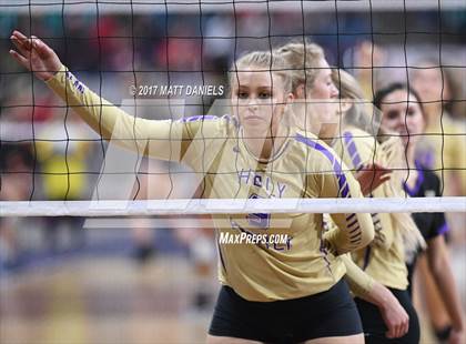 Thumbnail 3 in Holy Family vs. Ponderosa (CHSAA 4A Pool 3) photogallery.