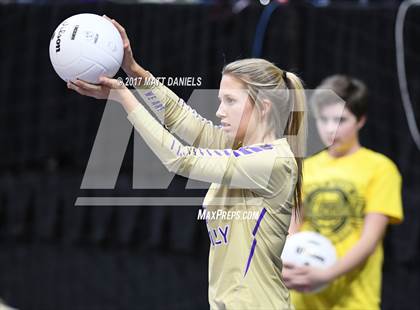 Thumbnail 3 in Holy Family vs. Ponderosa (CHSAA 4A Pool 3) photogallery.