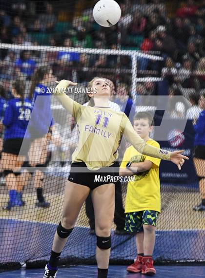 Thumbnail 3 in Holy Family vs. Ponderosa (CHSAA 4A Pool 3) photogallery.