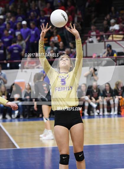 Thumbnail 2 in Holy Family vs. Ponderosa (CHSAA 4A Pool 3) photogallery.