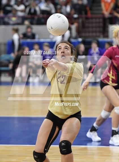Thumbnail 3 in Holy Family vs. Ponderosa (CHSAA 4A Pool 3) photogallery.