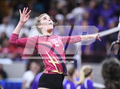 Thumbnail 3 in Holy Family vs. Ponderosa (CHSAA 4A Pool 3) photogallery.