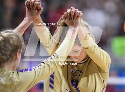 Thumbnail 2 in Holy Family vs. Ponderosa (CHSAA 4A Pool 3) photogallery.