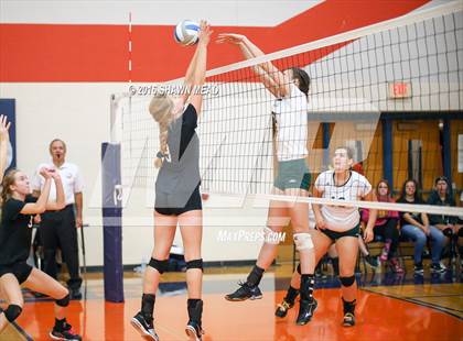 Thumbnail 1 in Schoolcraft vs. Galesburg-Agusta (SAC Tournament) photogallery.