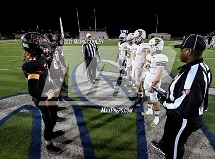 Thumbnail 2 in Italy vs. Hamilton (UIL 2A D1 Bi-District) photogallery.