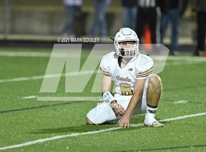 Thumbnail 2 in Italy vs. Hamilton (UIL 2A D1 Bi-District) photogallery.