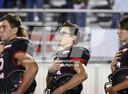 Thumbnail 3 in Italy vs. Hamilton (UIL 2A D1 Bi-District) photogallery.
