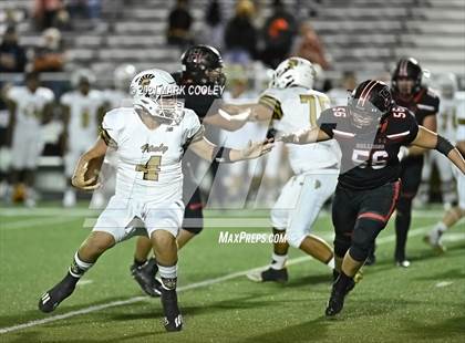 Thumbnail 2 in Italy vs. Hamilton (UIL 2A D1 Bi-District) photogallery.