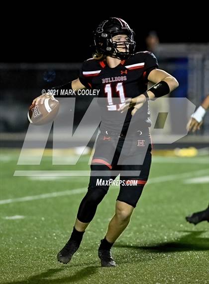 Thumbnail 1 in Italy vs. Hamilton (UIL 2A D1 Bi-District) photogallery.