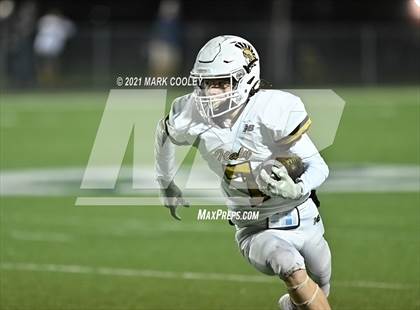 Thumbnail 1 in Italy vs. Hamilton (UIL 2A D1 Bi-District) photogallery.