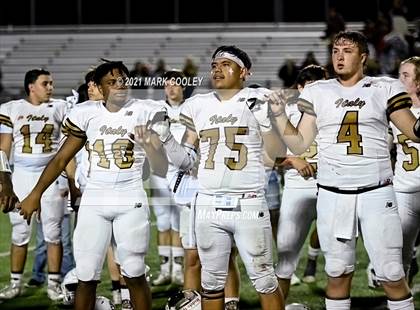 Thumbnail 3 in Italy vs. Hamilton (UIL 2A D1 Bi-District) photogallery.