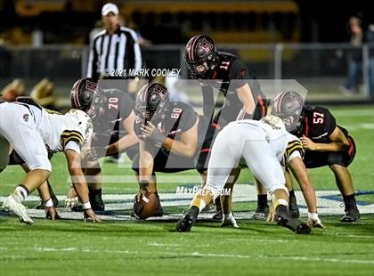 Thumbnail 1 in Italy vs. Hamilton (UIL 2A D1 Bi-District) photogallery.