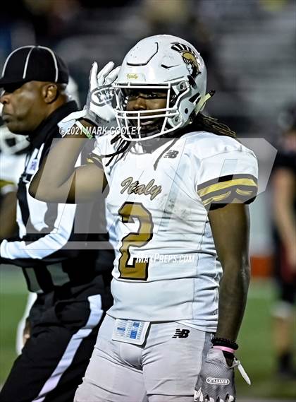 Thumbnail 1 in Italy vs. Hamilton (UIL 2A D1 Bi-District) photogallery.