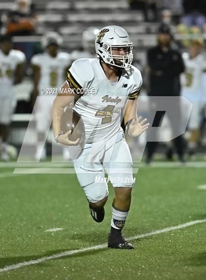 Thumbnail 3 in Italy vs. Hamilton (UIL 2A D1 Bi-District) photogallery.