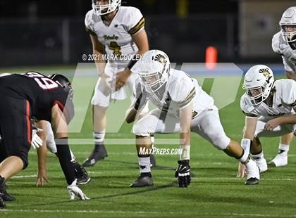 Thumbnail 3 in Italy vs. Hamilton (UIL 2A D1 Bi-District) photogallery.