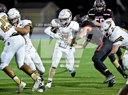 Thumbnail 1 in Italy vs. Hamilton (UIL 2A D1 Bi-District) photogallery.