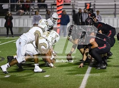 Thumbnail 3 in Italy vs. Hamilton (UIL 2A D1 Bi-District) photogallery.