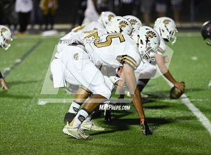 Thumbnail 1 in Italy vs. Hamilton (UIL 2A D1 Bi-District) photogallery.