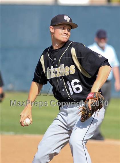 Thumbnail 3 in Golden Valley @ West Ranch photogallery.