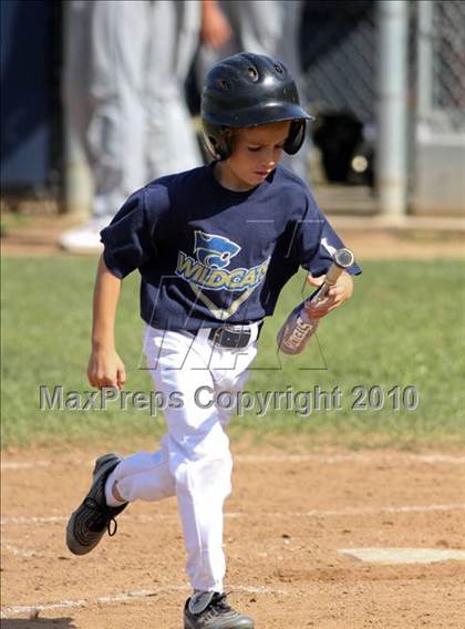 Thumbnail 2 in Golden Valley @ West Ranch photogallery.