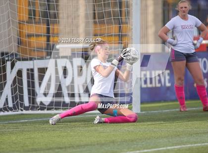 Thumbnail 3 in Maple Mountain vs. Brighton (UHSAA 5A Semifinal) photogallery.