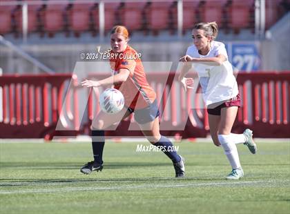 Thumbnail 1 in Maple Mountain vs. Brighton (UHSAA 5A Semifinal) photogallery.