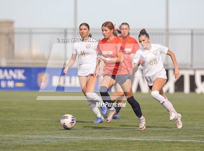 Thumbnail 3 in Maple Mountain vs. Brighton (UHSAA 5A Semifinal) photogallery.