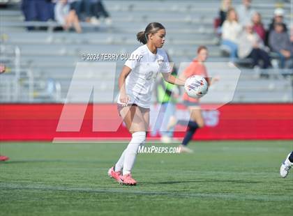 Thumbnail 1 in Maple Mountain vs. Brighton (UHSAA 5A Semifinal) photogallery.