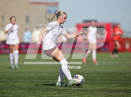 Thumbnail 2 in Maple Mountain vs. Brighton (UHSAA 5A Semifinal) photogallery.