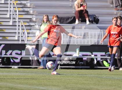 Thumbnail 3 in Maple Mountain vs. Brighton (UHSAA 5A Semifinal) photogallery.