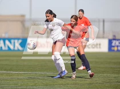 Thumbnail 1 in Maple Mountain vs. Brighton (UHSAA 5A Semifinal) photogallery.