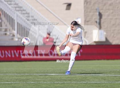 Thumbnail 2 in Maple Mountain vs. Brighton (UHSAA 5A Semifinal) photogallery.