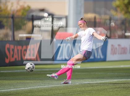 Thumbnail 3 in Maple Mountain vs. Brighton (UHSAA 5A Semifinal) photogallery.