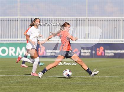 Thumbnail 1 in Maple Mountain vs. Brighton (UHSAA 5A Semifinal) photogallery.