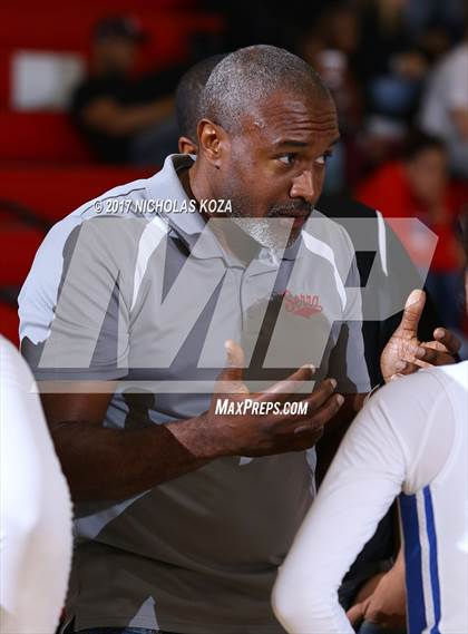 Thumbnail 3 in Serra vs. Harvard-Westlake (Battle at the Beach) photogallery.